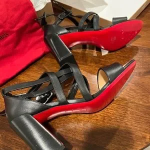 Christian Louboutin ローファー レディース ローファー｜クリスチャン ルブタン【公式オンライン